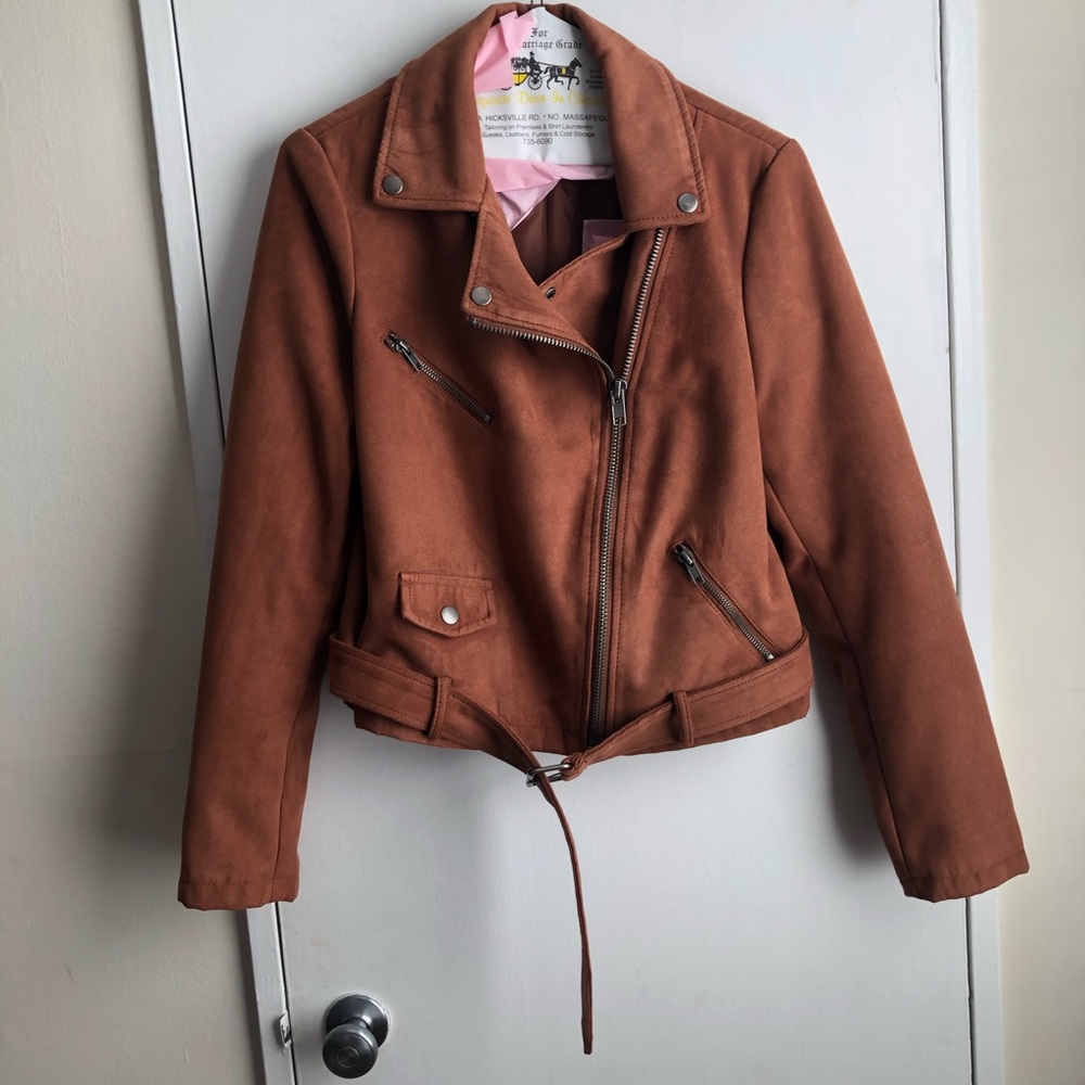 Motto Jacket - Picture 2 of 7